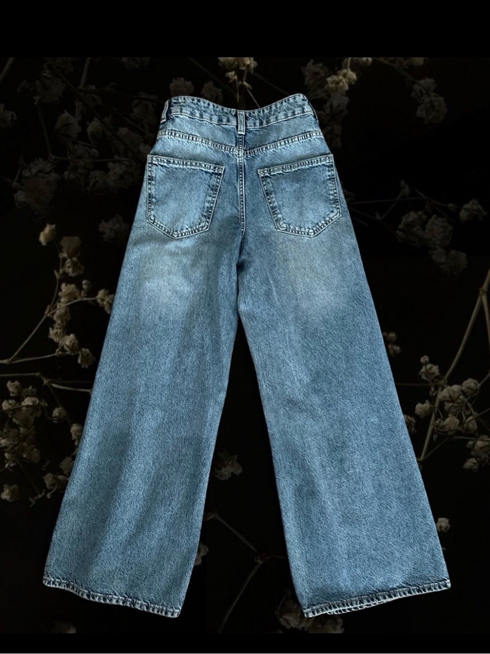 Wide Leg Light Blue Denim Jeans - Classic Casual Fit - Picture 2 of 5